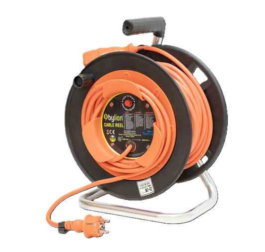 Winch with 3x2.5 mm2 copper cable, IP44 with overload protection, 16 A current, 40m+2m Cable color: orange, Schuko type